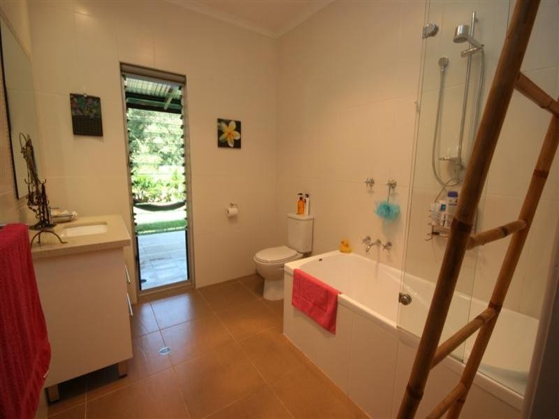 Tinbeerwah QLD 4563