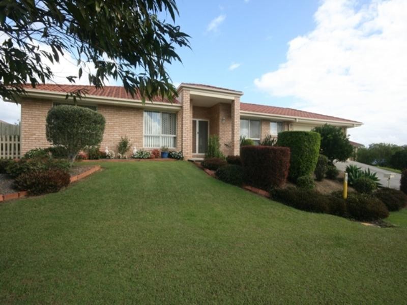 3 Ashgrove Drive, Cooroy QLD 4563