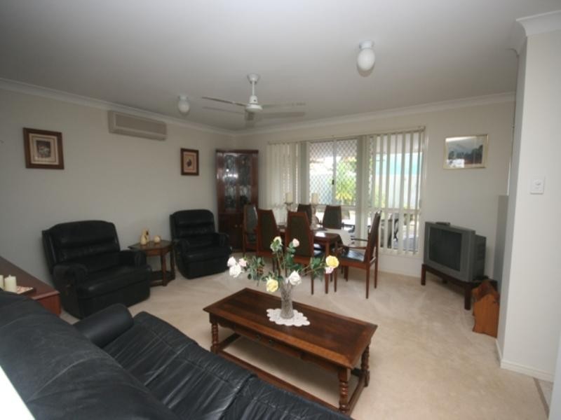 3 Ashgrove Drive, Cooroy QLD 4563