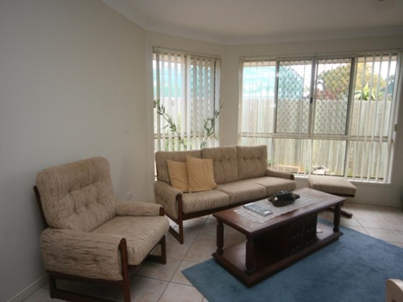 3 Ashgrove Drive, Cooroy QLD 4563