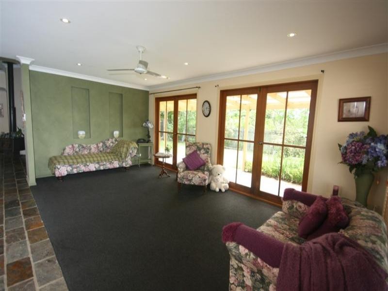 31 Woodswallow Close, Cooroy QLD 4563