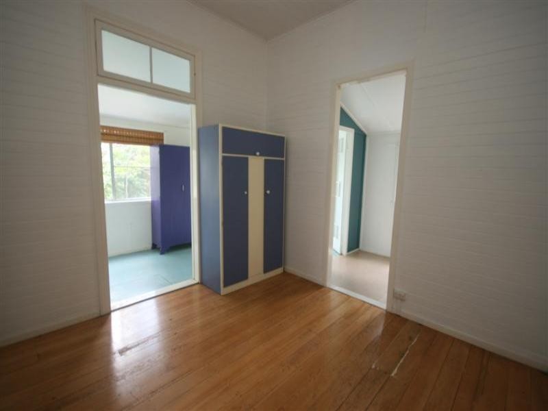 30 Tewantin Road, Cooroy QLD 4563