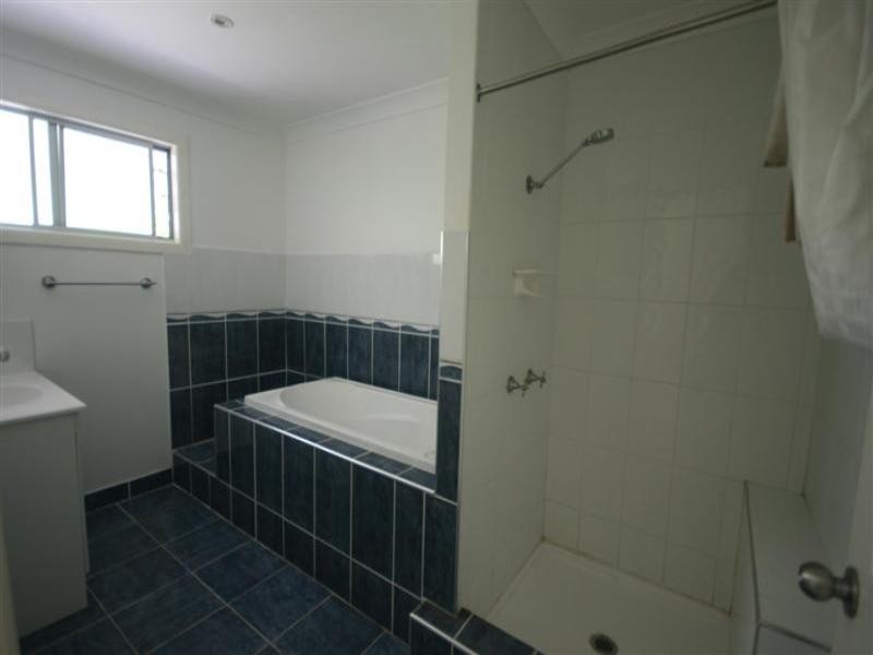 30 Tewantin Road, Cooroy QLD 4563