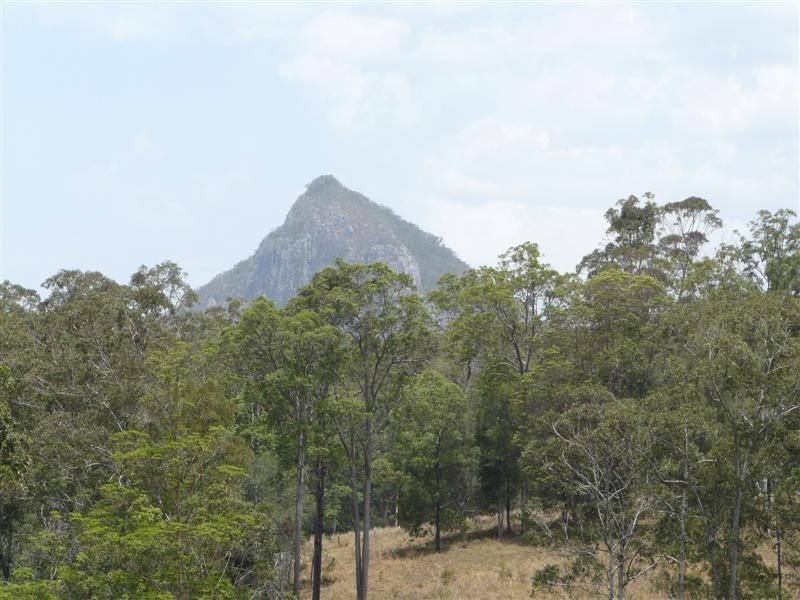 239 Coles Creek Road, Cooran QLD 4569