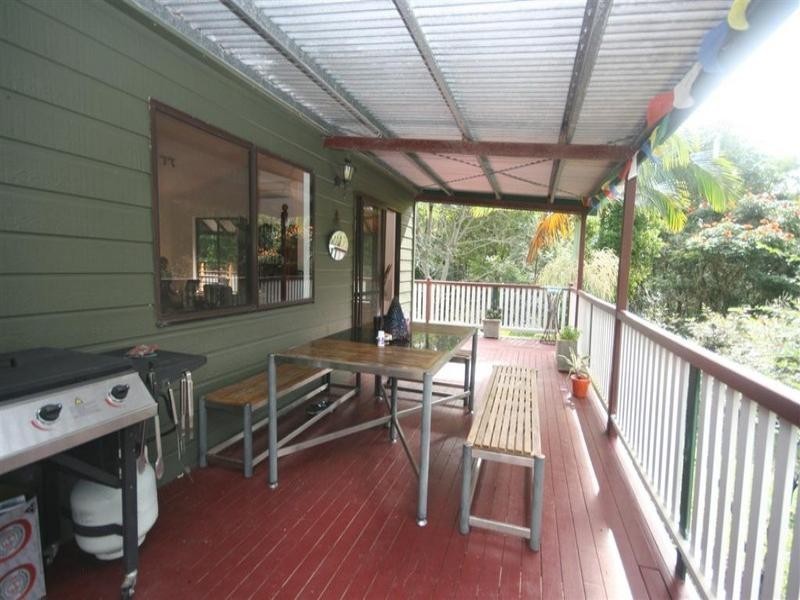 6 Ironbark Court, Cooroy QLD 4563