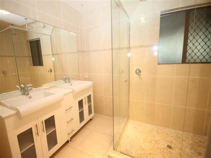 4 Colonial Court, Cooroy QLD 4563