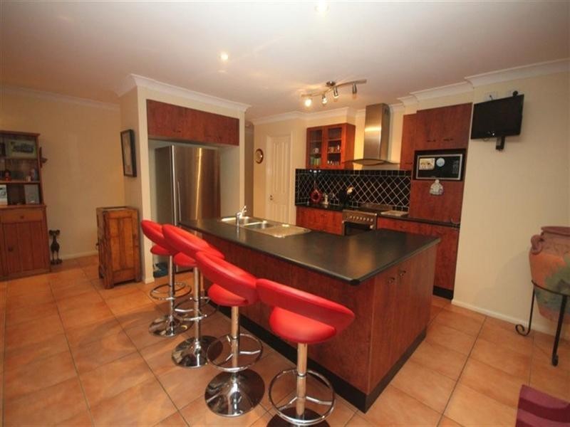 14 Webster Court, Kilcoy QLD 4515