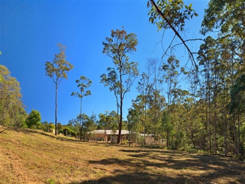 5 Crab Apple Court, Cooroy QLD 4563