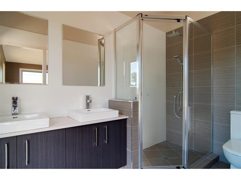 8 Booniah Court, Eumundi QLD 4562