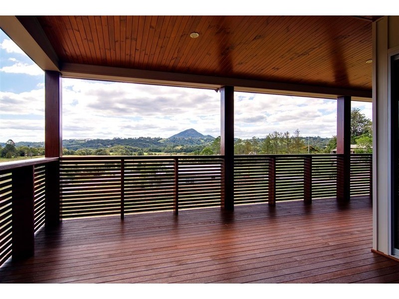 8 Booniah Court, Eumundi QLD 4562