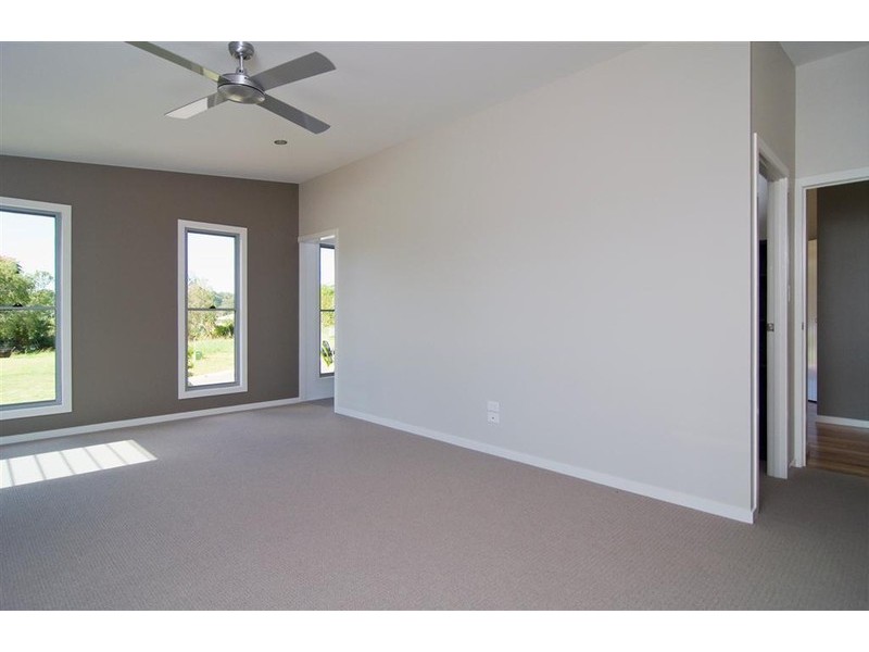 8 Booniah Court, Eumundi QLD 4562