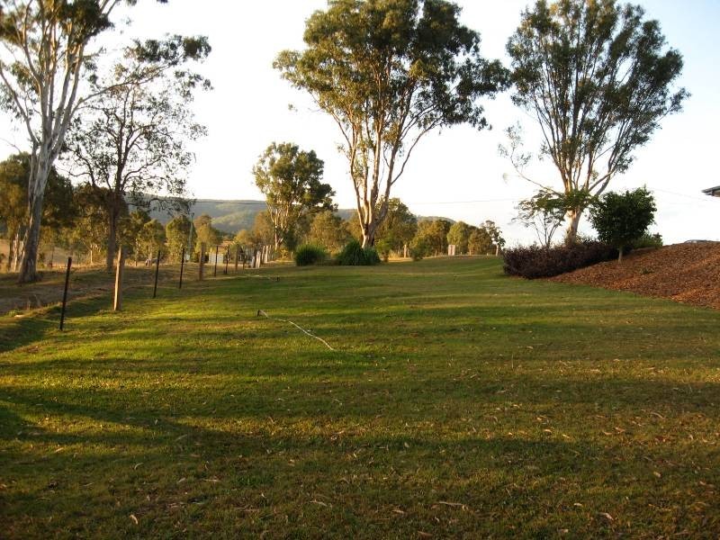 40 Kaylene Court, Woodford QLD 4514