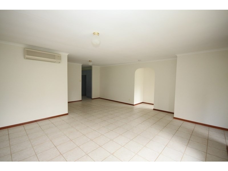 18 Koala Crescent, Lake Macdonald QLD 4563