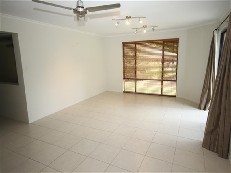 Pomona QLD 4568