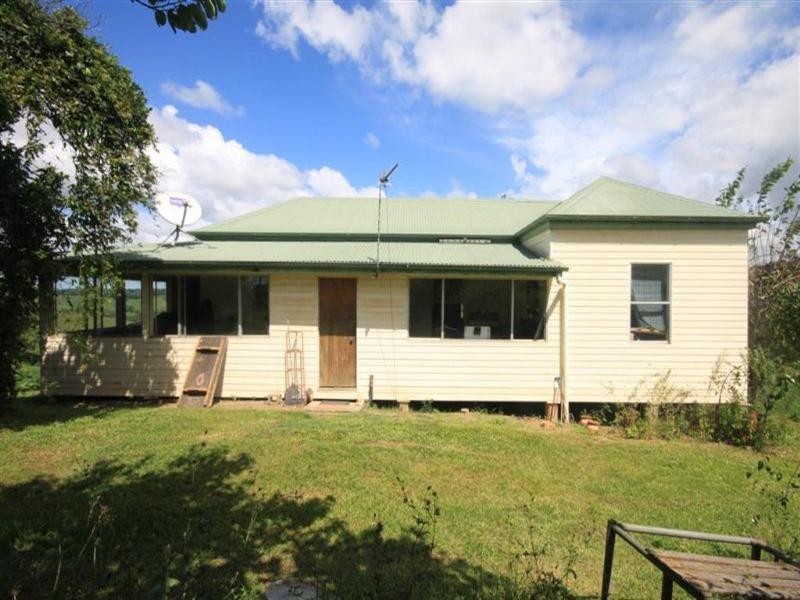 317 Lawnville Road, Cooroy QLD 4563