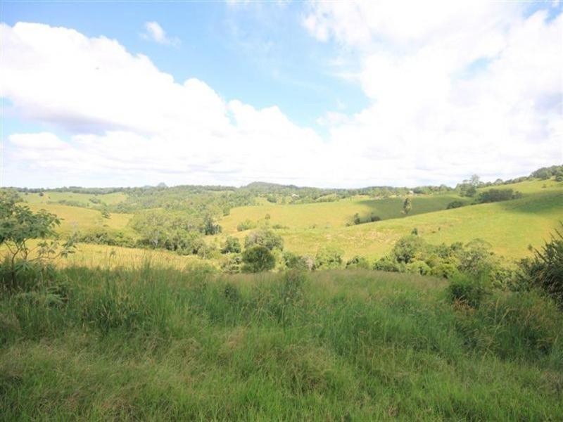 317 Lawnville Road, Cooroy QLD 4563