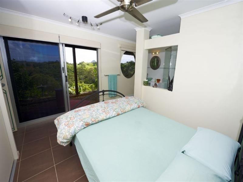 290 Black Mountain Road, Cooroy QLD 4563