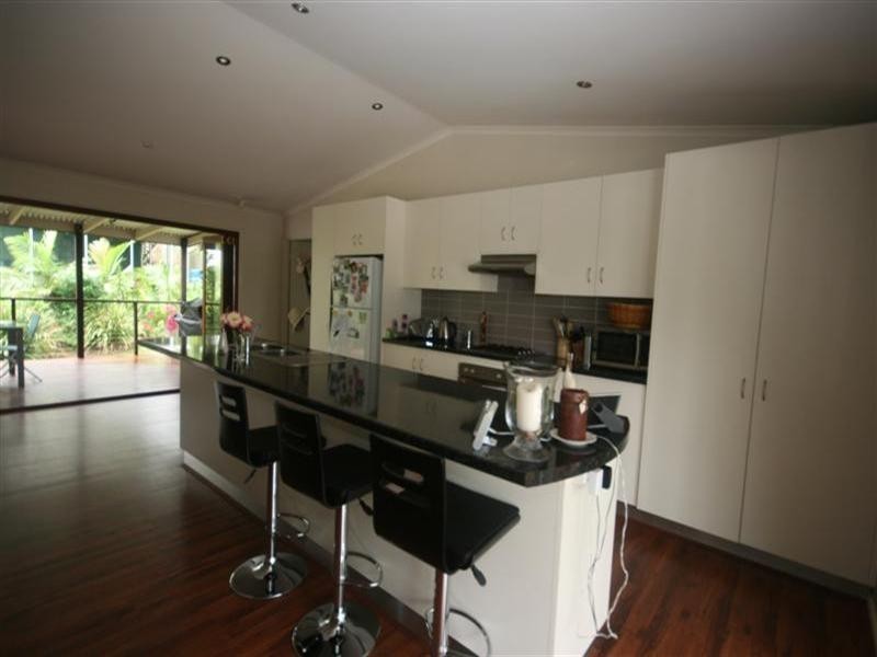 36 Lake Macdonald Drive, Cooroy QLD 4563