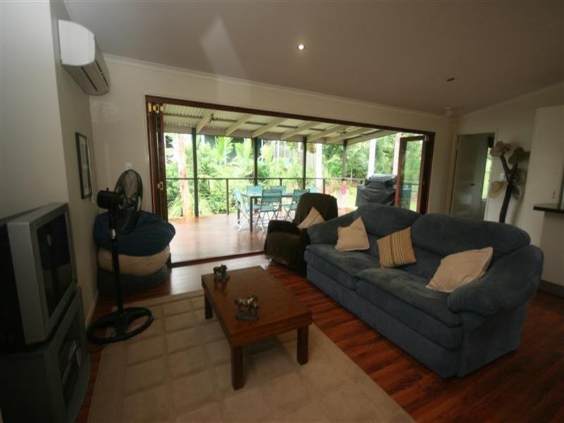 36 Lake Macdonald Drive, Cooroy QLD 4563