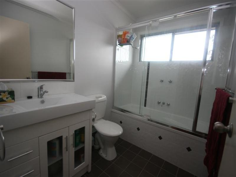 36 Lake Macdonald Drive, Cooroy QLD 4563