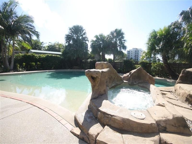 Alexandra Headland QLD 4572