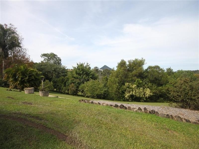 16 Falcon Crescent, Cooroy QLD 4563