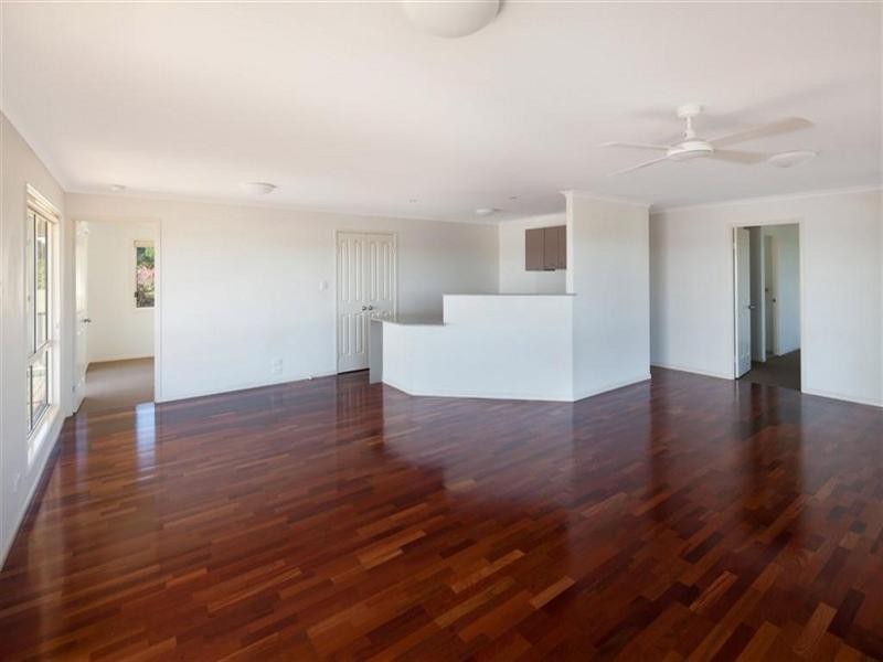 27 Kensington Drive, Cooroy QLD 4563
