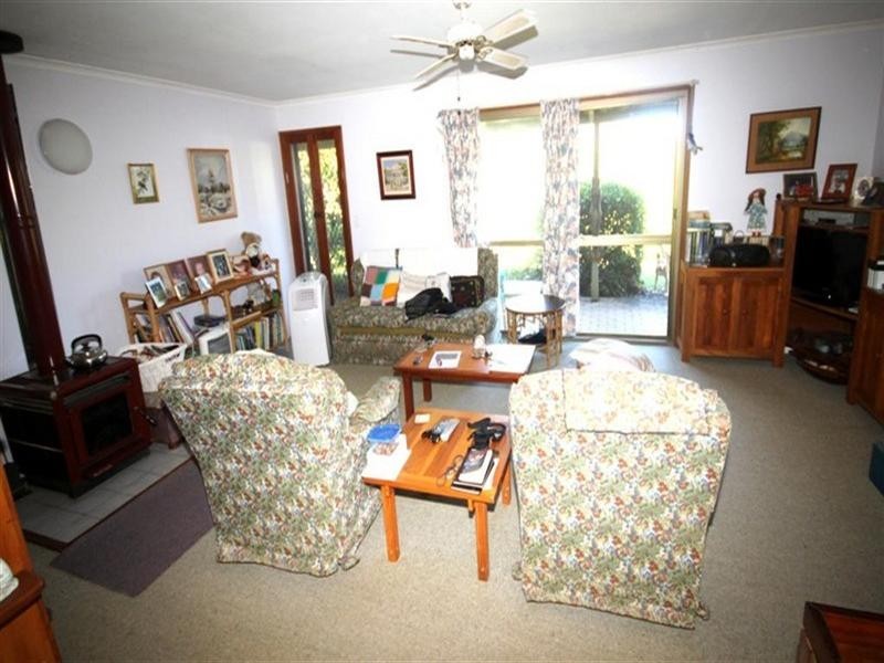 3 Black Mountain Road, Cooroy QLD 4563