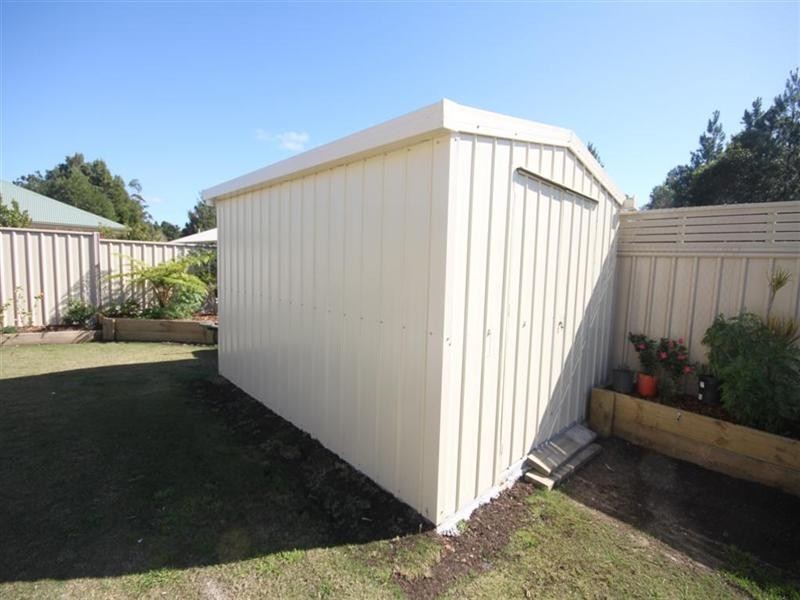 5 Oak Street, Cooroy QLD 4563