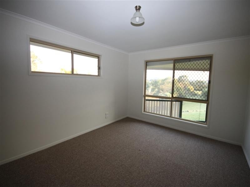 16 Falcon Crescent, Cooroy QLD 4563