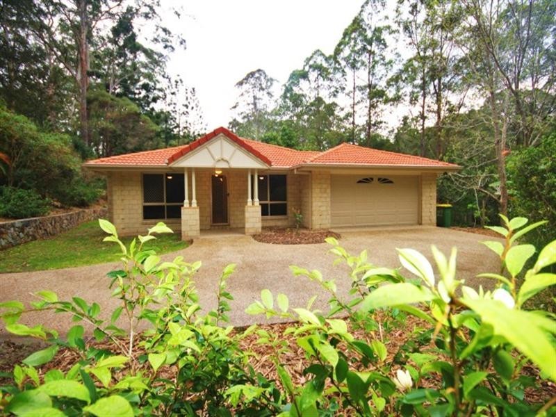 22 Mountain Street, Pomona QLD 4568