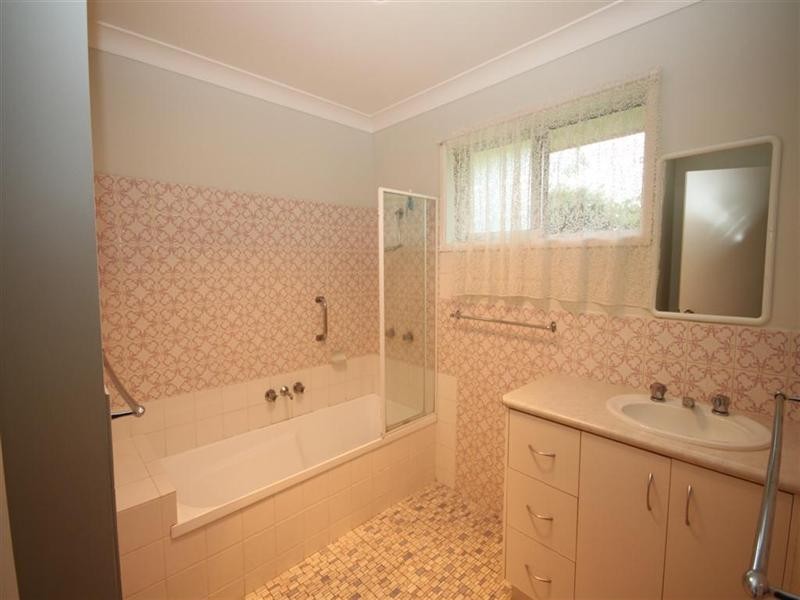 5 Pearl Street, Cooroy QLD 4563