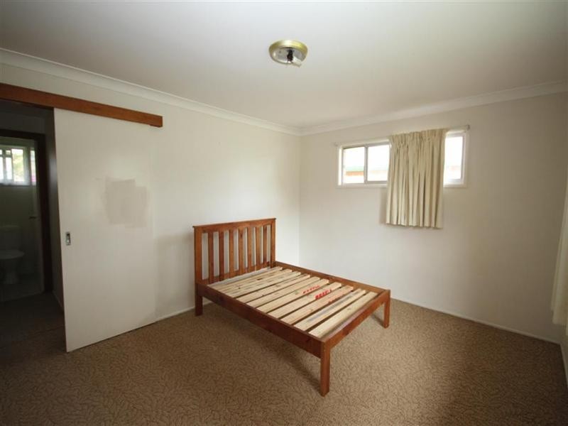 5 Pearl Street, Cooroy QLD 4563