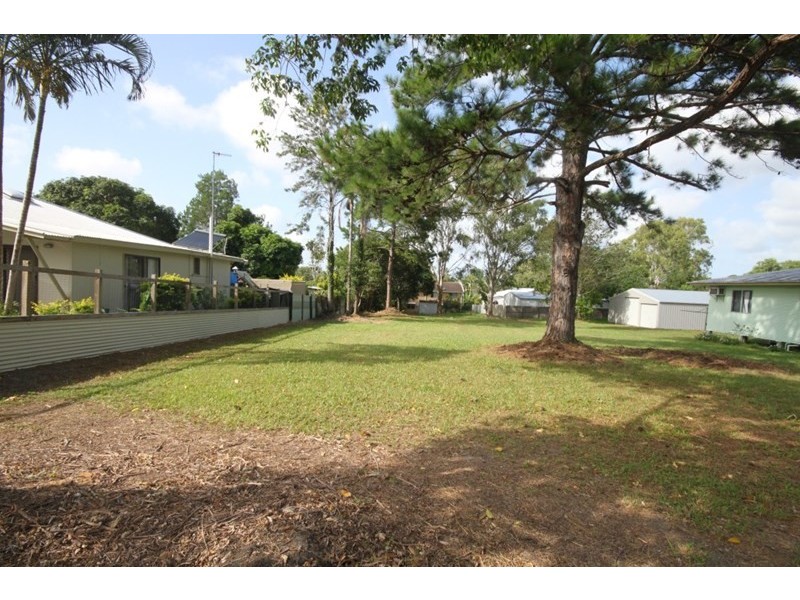 27 Poinciana Avenue, Tewantin QLD 4565
