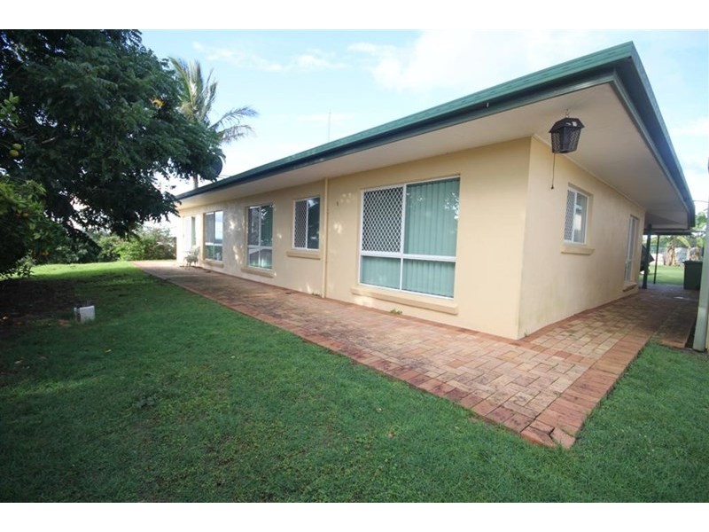29 Kensington Drive, Cooroy QLD 4563