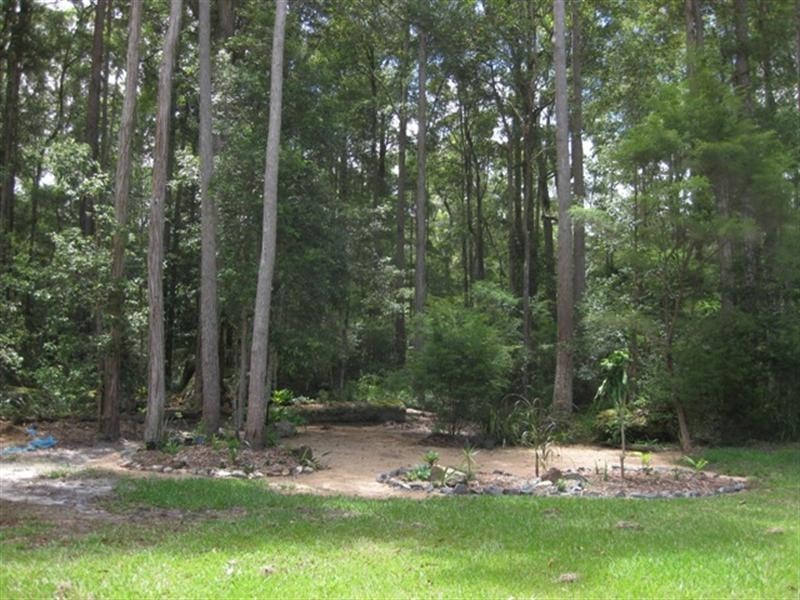 53 Hempsall Road, Cootharaba QLD 4565