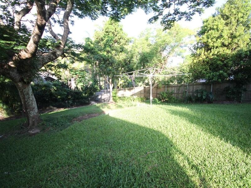 2 Sale Street, Eumundi QLD 4562