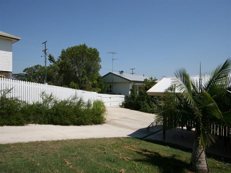 4 and 4A Kauri Street, Cooroy QLD 4563