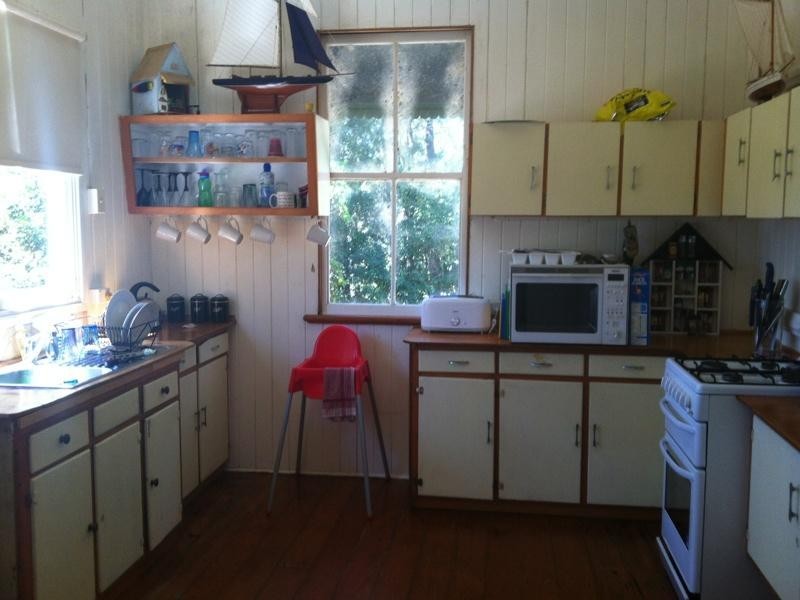 66 Forest Acres Drive, Lake Macdonald QLD 4563