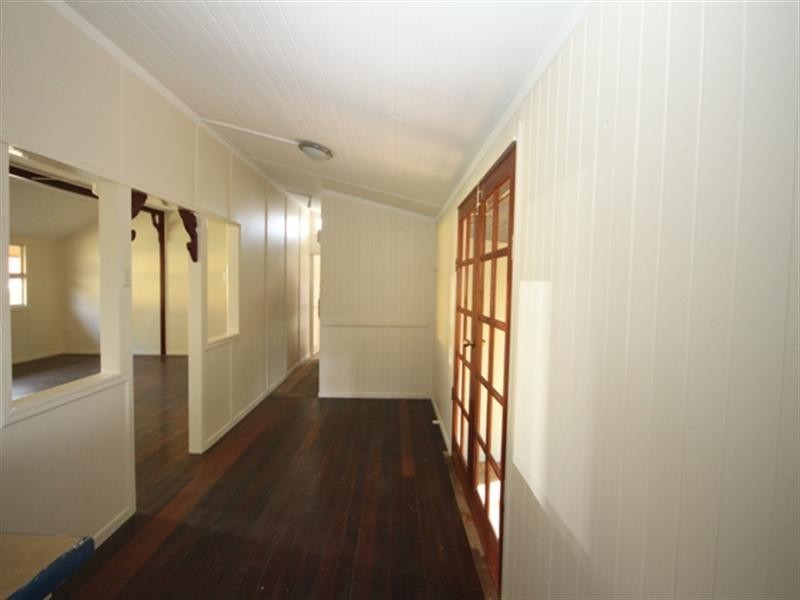 9 Tulip, Cooroy QLD 4563