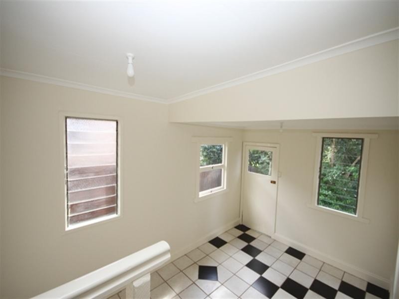 9 Tulip, Cooroy QLD 4563