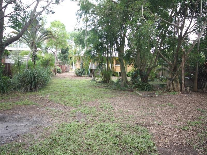 9 Tulip, Cooroy QLD 4563