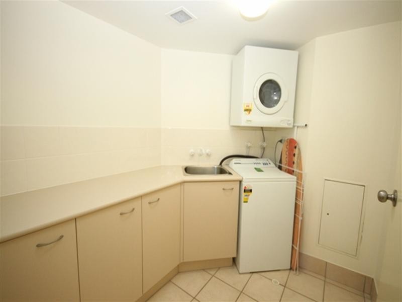 Alexandra Headland QLD 4572