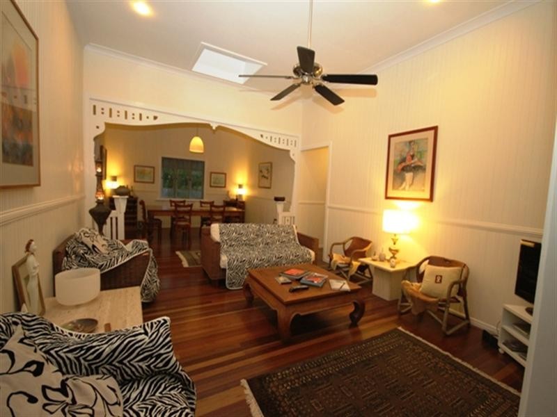 38 Quail Lane, Cooroy QLD 4563