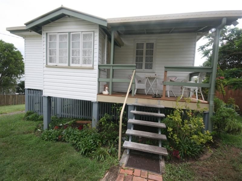 4A Kauri Street, Cooroy QLD 4563