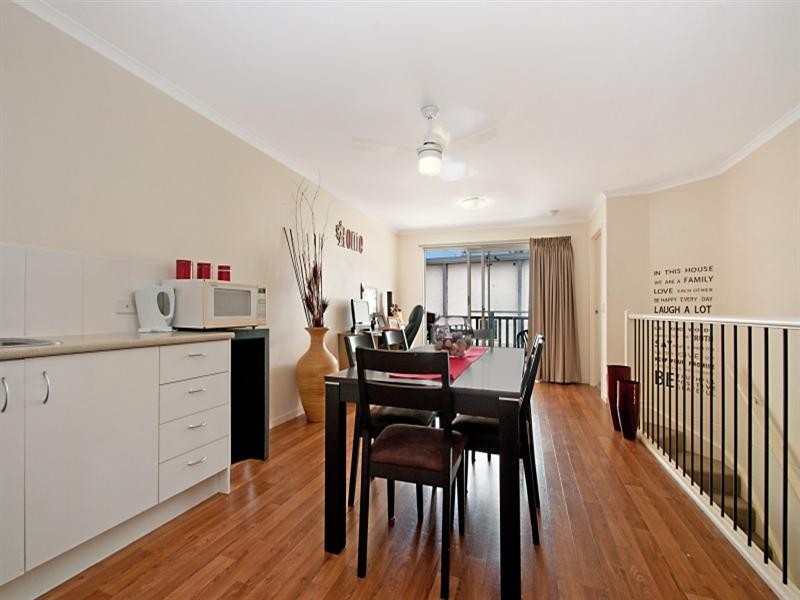 2/13 KAURI, Cooroy QLD 4563