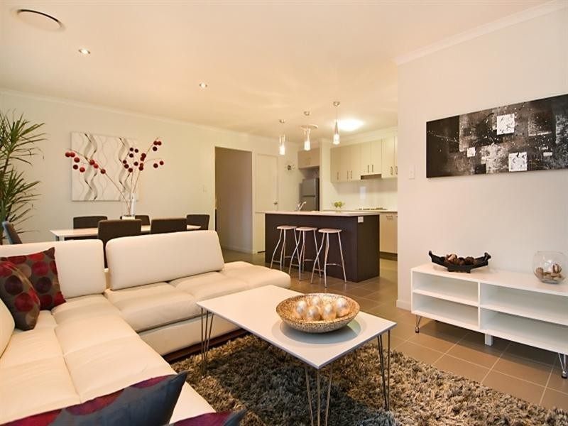 1 Blanfords Court, Cooroy QLD 4563