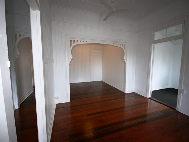 11 Wattle Street, Cooroy QLD 4563