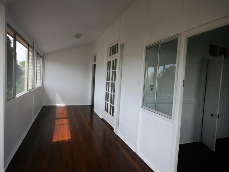 11 Wattle Street, Cooroy QLD 4563