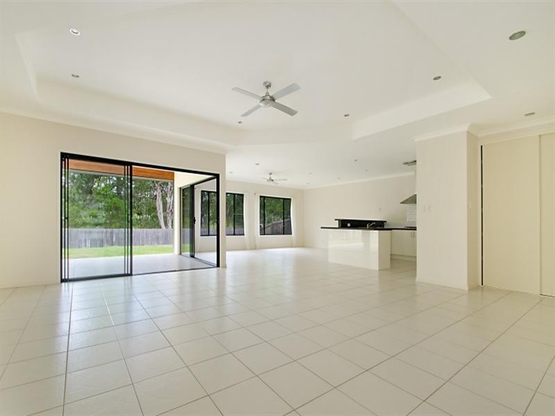 62 Elm Street, Cooroy QLD 4563